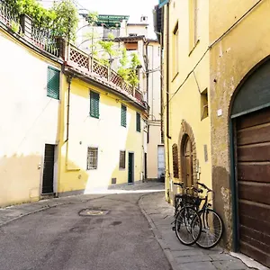 Cozybricks In - In Historical Center - Air Cond & Wifi - Lucca