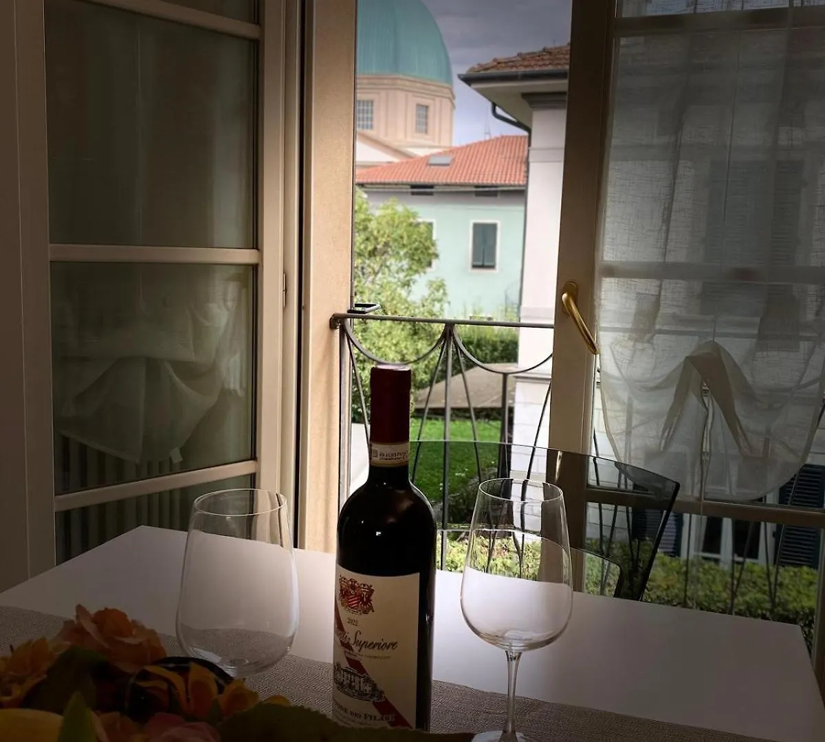 The Modern Solferino House Apartment Lucca 0*,  Italy